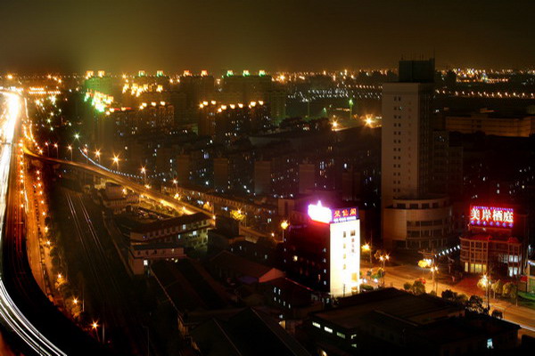 ������ͥҹ��